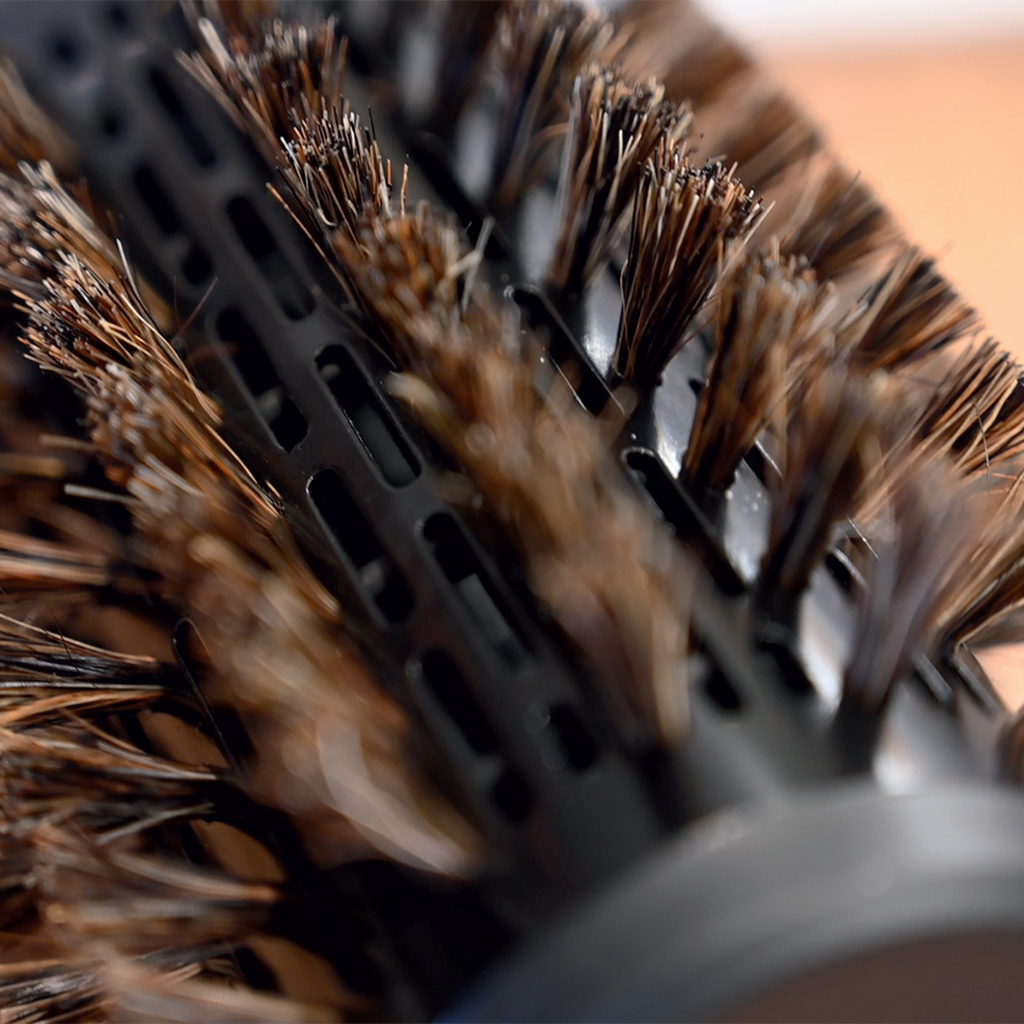 Grundig HS 7080 Rotatable Head Brush, 1000W